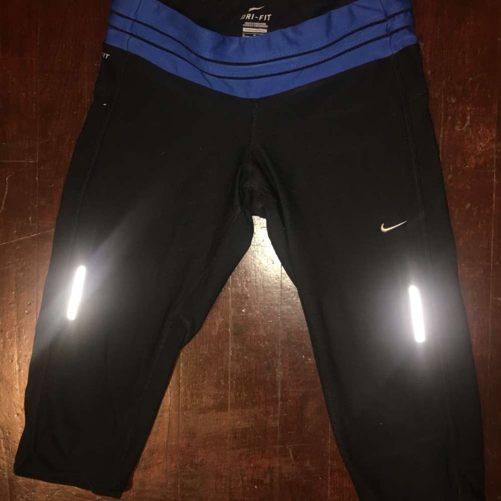 Nike running cropped black leggings